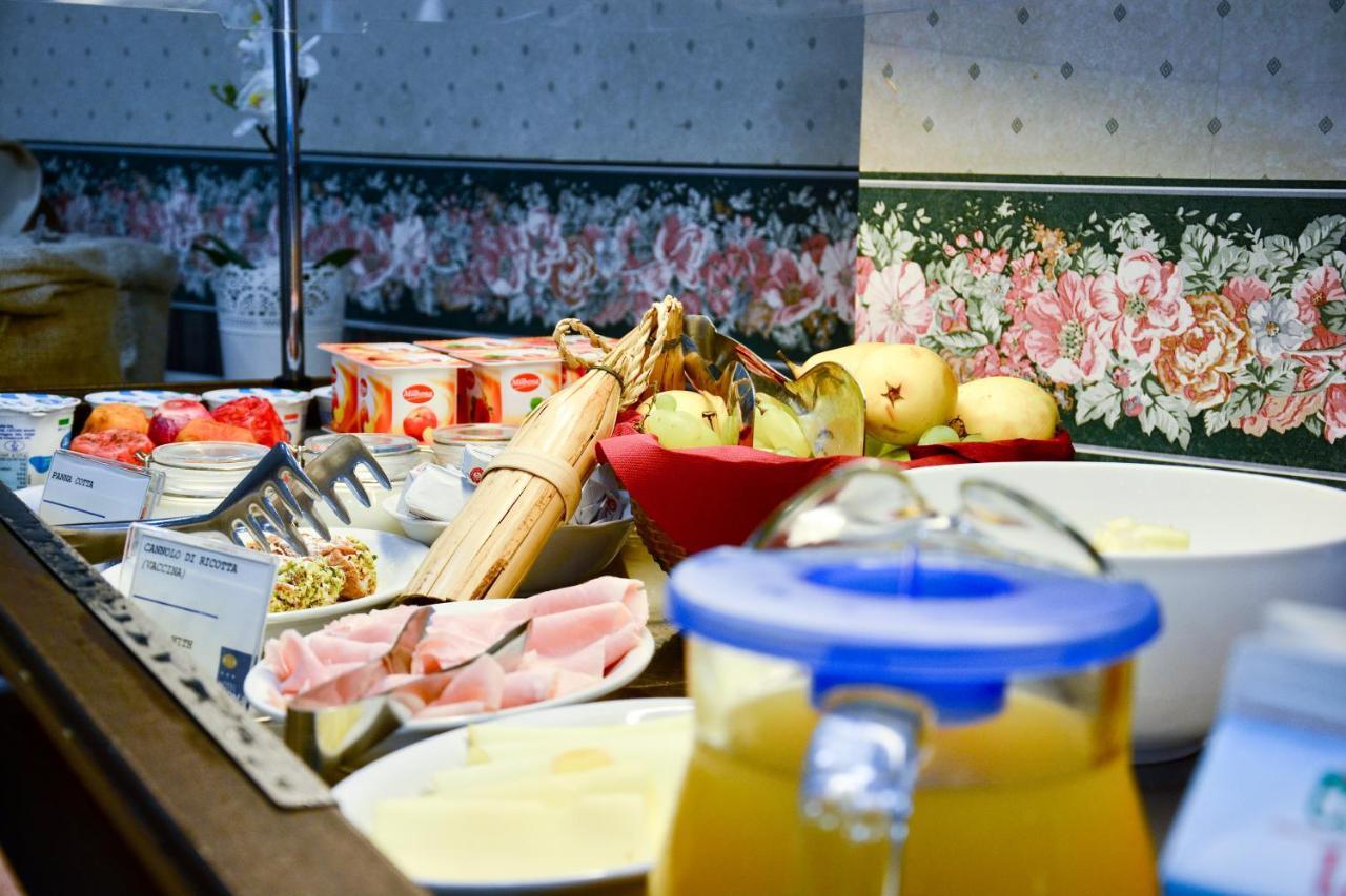 Hotel Kroma Рагуза Екстериор снимка
